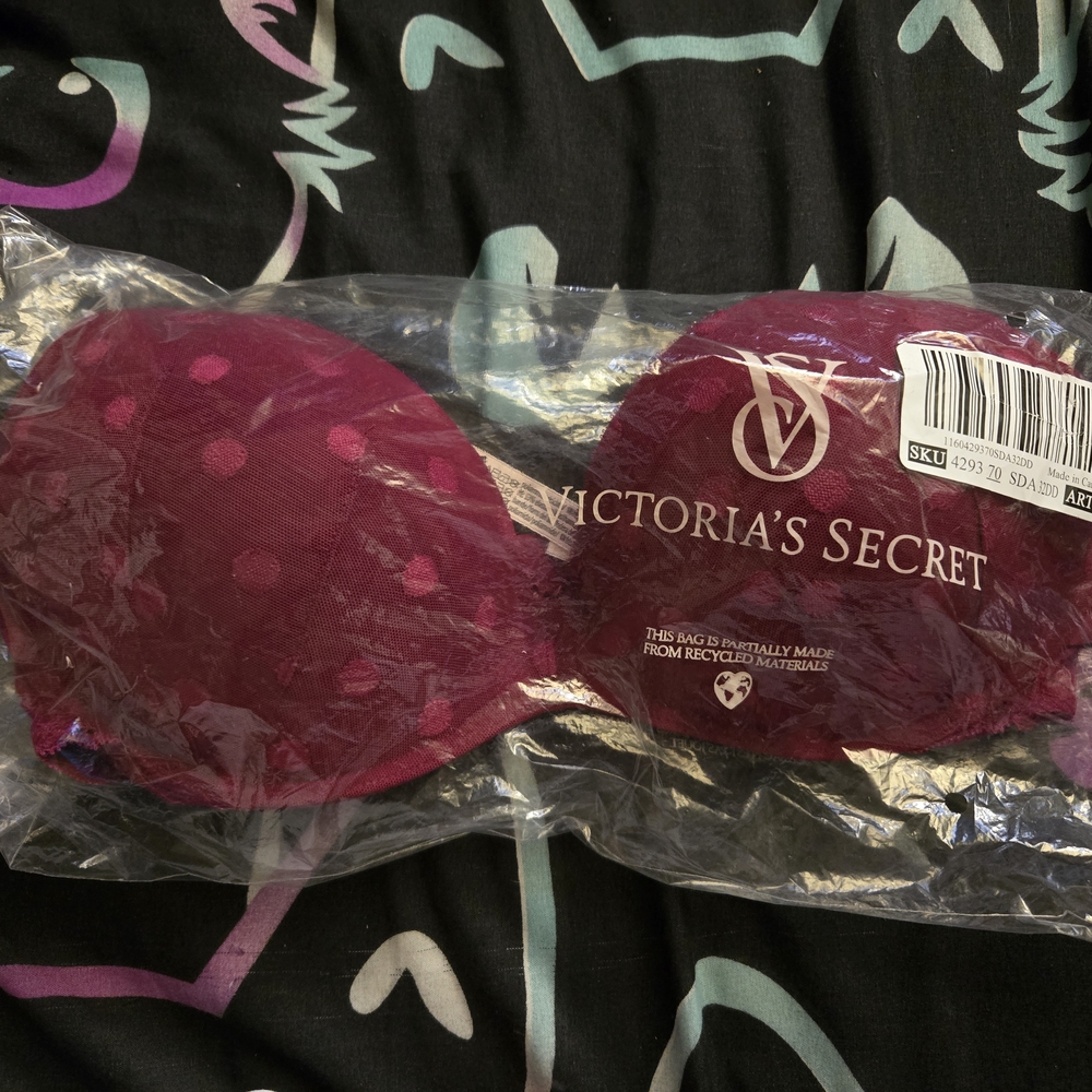 Victoria's Secret Fuchsia Polka Dot Bra